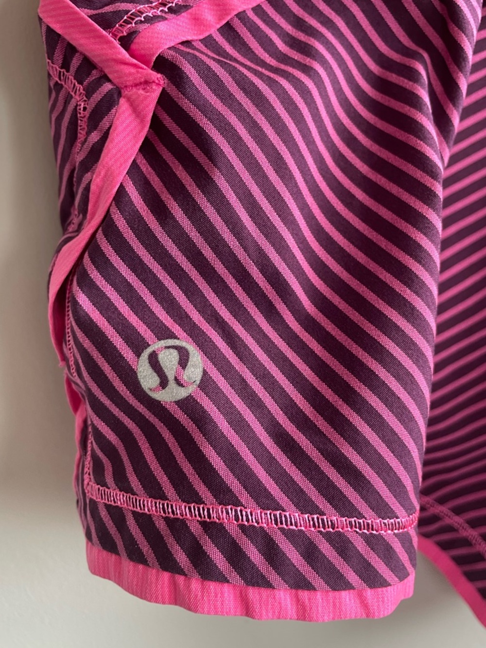 Lululemon Shake & Break Short Hyper Stripe Raspberry Glow Light Pink Purple - Picture 6 of 10